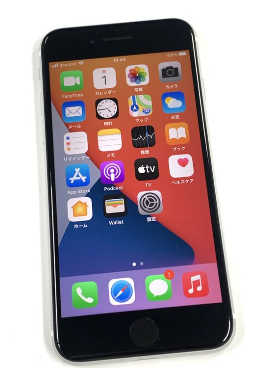 �ڥ�Х���BOX�ۿ���Ʊ�� ����92% SIM�ե꡼iPhone SE(��2����) 64GB