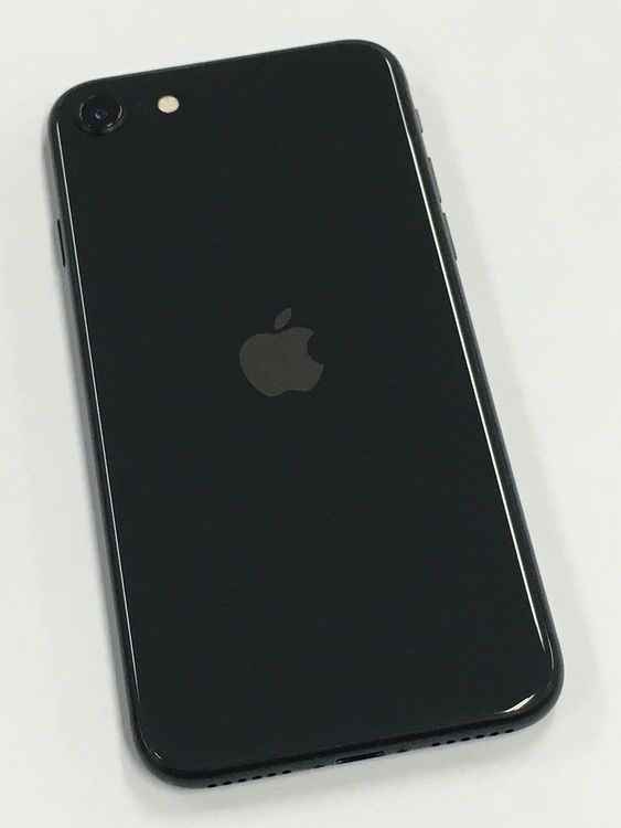 �ڥ�Х���BOX�۶����� ����83�� iPhone SE ��2���� 64GB SIM�ե꡼ �֥�å�