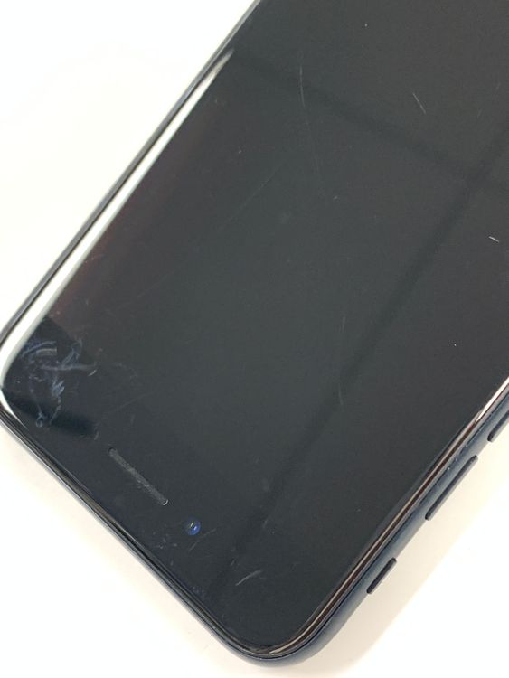 �ڥ�Х���BOX������100%SIM�ե꡼iPhone SE(�裳����) 64GB �ߥåɥʥ���