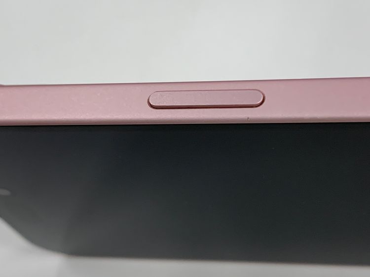 �ڥ�Х���BOX������ ����96%SIM�ե꡼ iPhone15 256GB �ԥ�