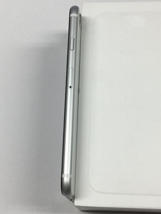 ��ư������ ����100������� SIM�ե꡼ iPhone SE ��2���� 64GB �ۥ磻��