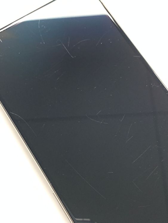 �ڥ�Х���BOX������89%SIM�ե꡼ iPhone15 Pro 256GB �ʥ�����