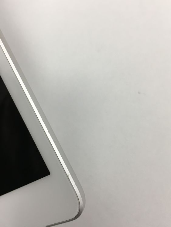 �ڥ�Х���BOX������ SIM�ե꡼ Apple iPad ��8���� 32GB ����С�