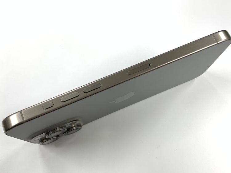 �ڥ�Х���BOX�ۿ���Ʊ�� ����97��SIM�ե꡼ iPhone15 Pro Max 512GB