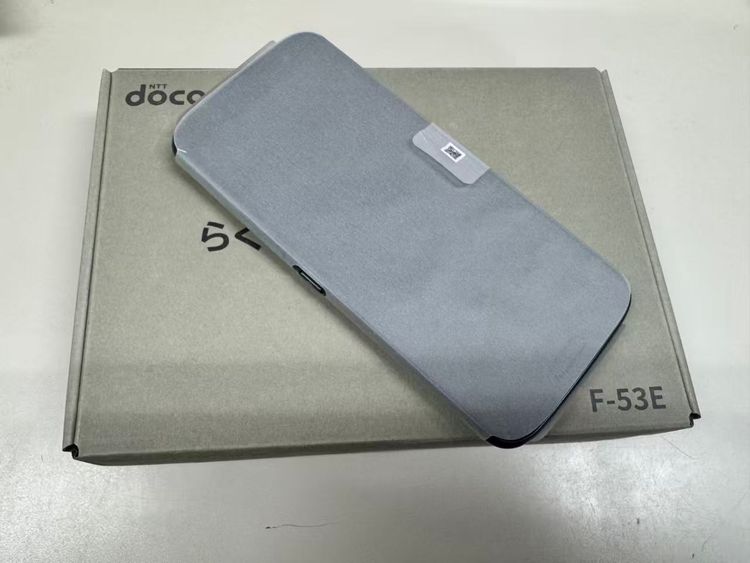 ̤������ docomo �餯�餯���ޡ��ȥե��� F-53E���ͥ��ӡ�