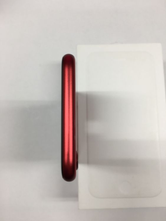 �ڥ�Х���BOX��Ķ���� ����86�� iPhone SE2 ��2���� 64GB SIM�ե꡼ ��å�