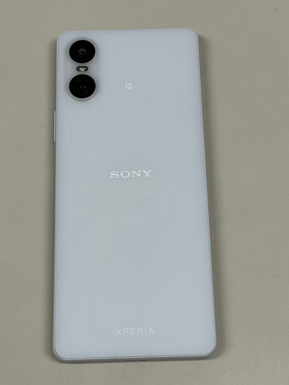 �ڥ�Х���BOX����������97% SIM�ե꡼Xperia 10 VI SOG14 128GB