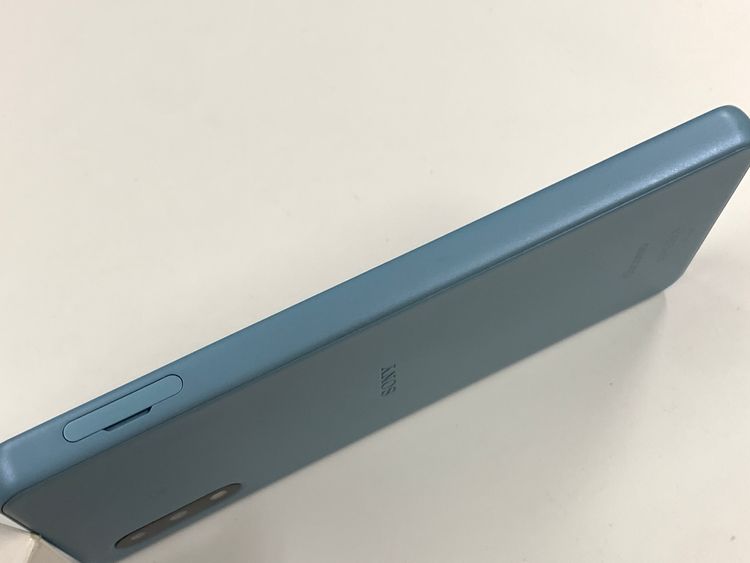 �ڥ�Х���BOX�� SIM���å������ docomo Xperia SO-41B �֥롼