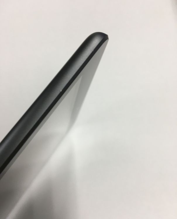 �ڥ�Х���BOX��Ķ���� ����100% iPad ��9���� 64GB WiFi��ǥ�[���Ŵ��դ�]