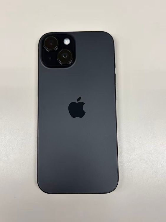 �ڥ�Х���BOX�۶����� ����96%SIM�ե꡼ iPhone15 128GB �֥�å�