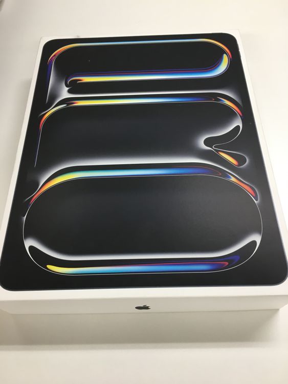 ̤���� SIM�ե꡼ iPad Pro 13 ����� (M5) 256GB ���ڡ����֥�å�