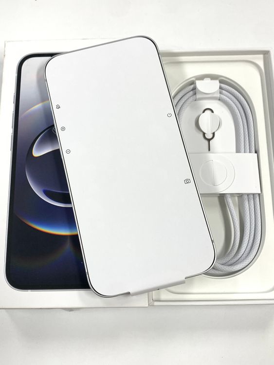 ̤������ SIM�ե꡼ iPhone16e  512GB �ۥ磻��