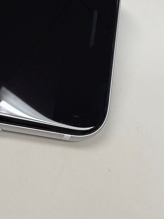 �ڥ�Х���BOX�۶����� ����100%SIM�ե꡼iPhone SE(��2����) 64GB �ۥ磻��