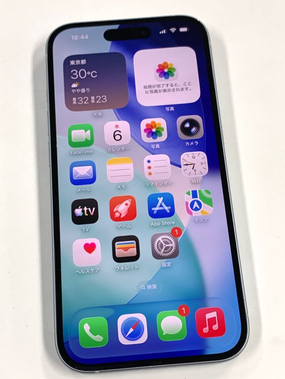 �ڥ�Х���BOX�� ����90%SIM�ե꡼ iPhone15 128GB �֥롼