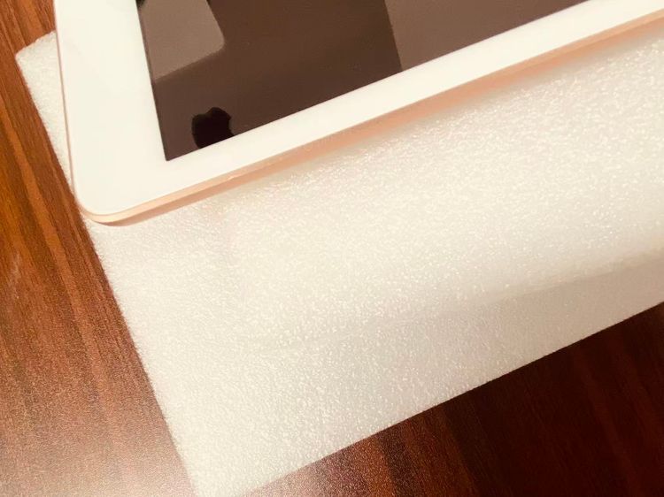 ����84��Apple iPad ��7���� Wi-Fi��128GB Gold
