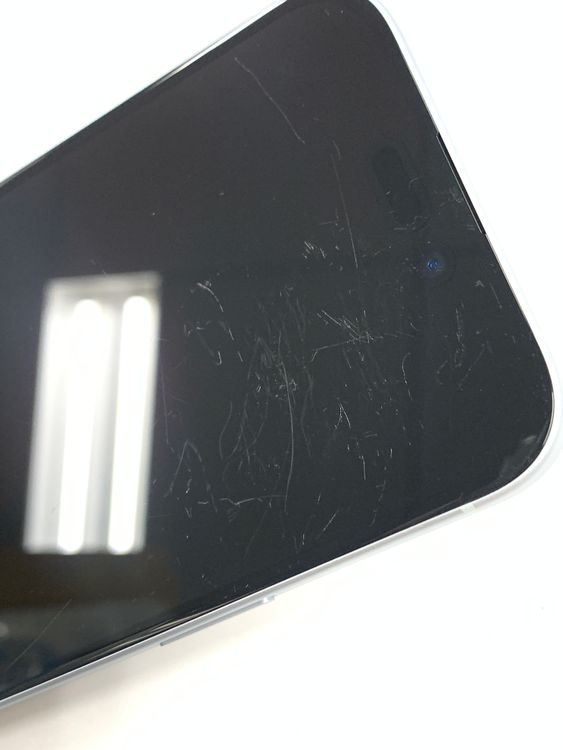 ڥХBOX 92%SIMե꡼ iPhone15 128GB ֥롼