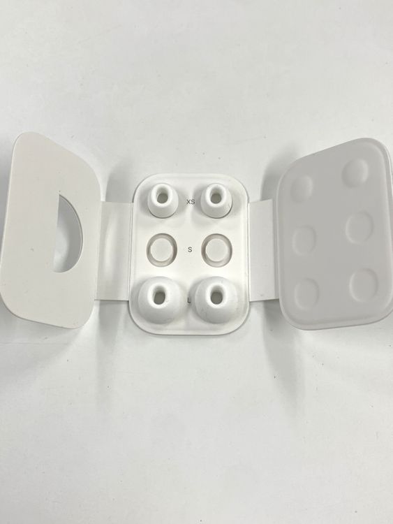 �ڥ�Х���BOX��AirPods Pro ��2���� MagSafe���ť�����(USB-C)