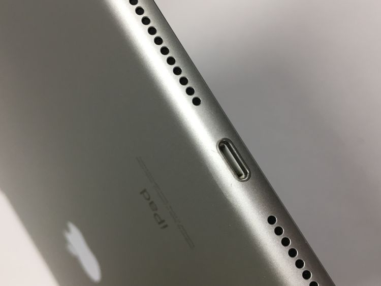�ڥ�Х���BOX������ ����100�� Apple iPad ��7���� SIM�ե꡼ 32GB