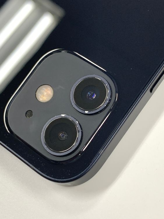 ڥХBOX88%SIMե꡼ iPhone12 64GB ֥å