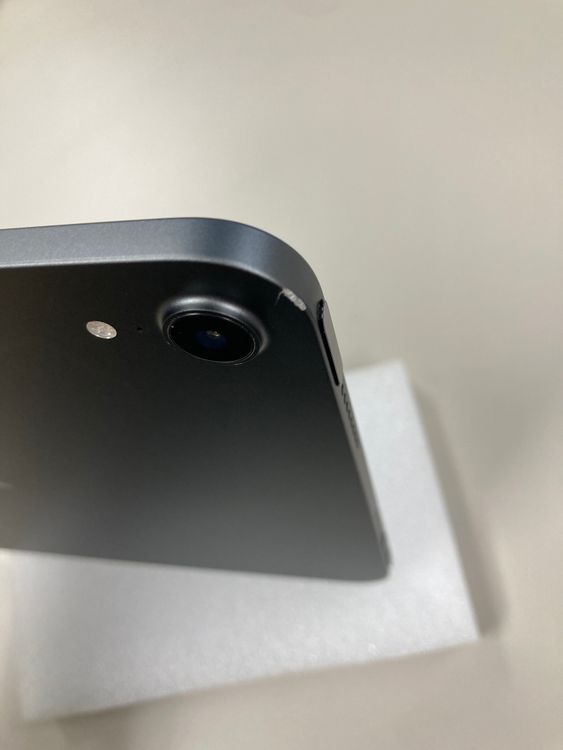 97Apple iPad mini 6 Wi-Fi 256GB  Space gray