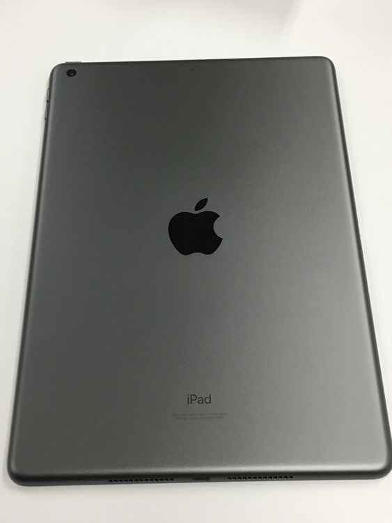 �ڥ�Х���BOX������ ����95% iPad ��9���� 64GB WiFi��ǥ� ���ڡ������쥤