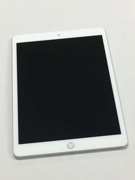 iPad ��8���� 32GB ����С� WiFi��ǥ� ����Ķ���ʡ��Ÿ�����ʤ��������Բ� �����