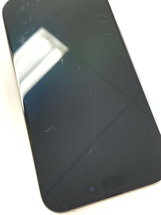 �ڥ�Х���BOX������85%SIM�ե꡼ iPhone15 Pro 256GB �ʥ�����