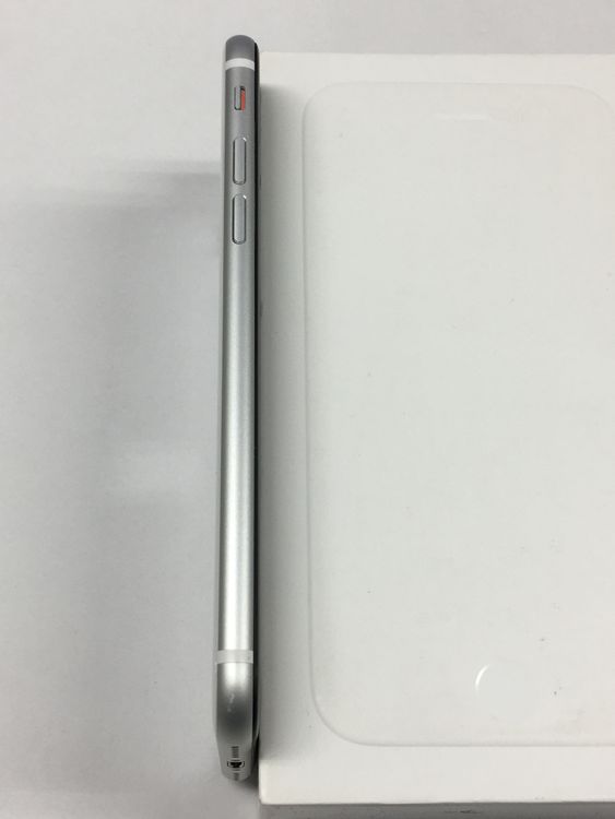 ��ư������ ����100������� ����100�� iPhone SE����2�����64GB SIM�ե꡼