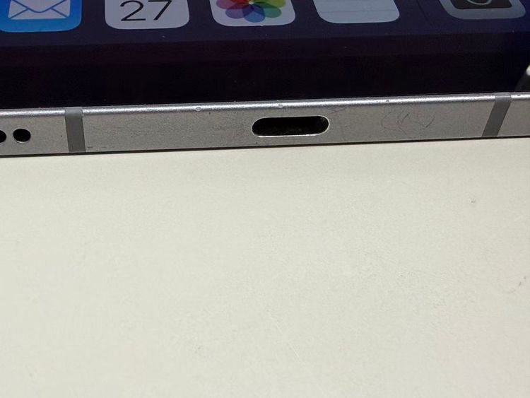 ����86�� SIM�ե꡼ iPad Pro  11����� (��4����)  256GB