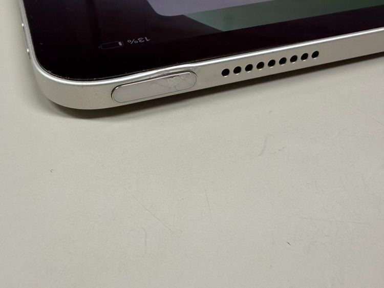 ���� ����85% iPad Air (��5����) 256GB Wi-Fi��ǥ� �������饤��