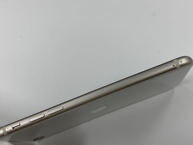 ڥХBOX100%SIMե꡼ iPhone SE(3) 64GB 饤