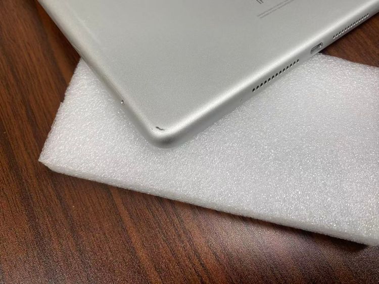 ����96��Apple iPad7 Wi-Fi + Cellular128GB��Silver