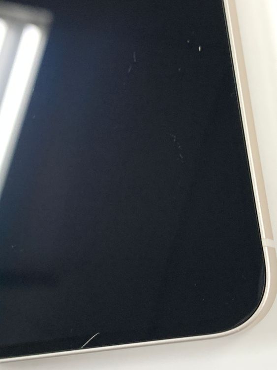 �ڥ�Х���BOX�� ����88% SIM�ե꡼ iPhone12 64GB �ۥ磻��