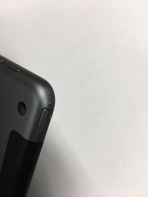 �ڥ�Х���BOX������87% Apple iPad ��8���� SIM�ե꡼ 32GB ���ڡ������쥤