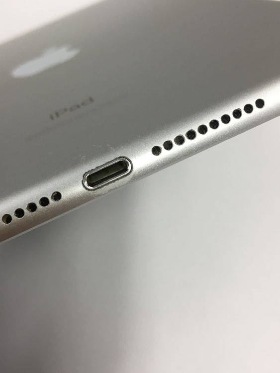 �ڥ�Х���BOX������ ����81�� iPad mini 5 SIM�ե꡼ 64GB ����С�