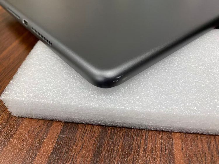 Apple iPad ��7���� Wi-Fi��128GB Space gray �Ÿ�����ʤ�