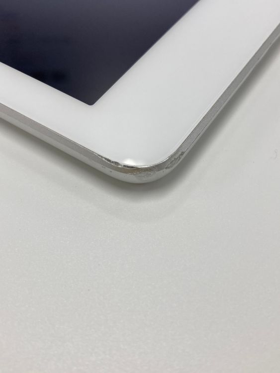 �ڥ�Х���BOX ������83�� Apple iPad ��5���� WiFi��ǥ� 32GB ����С�