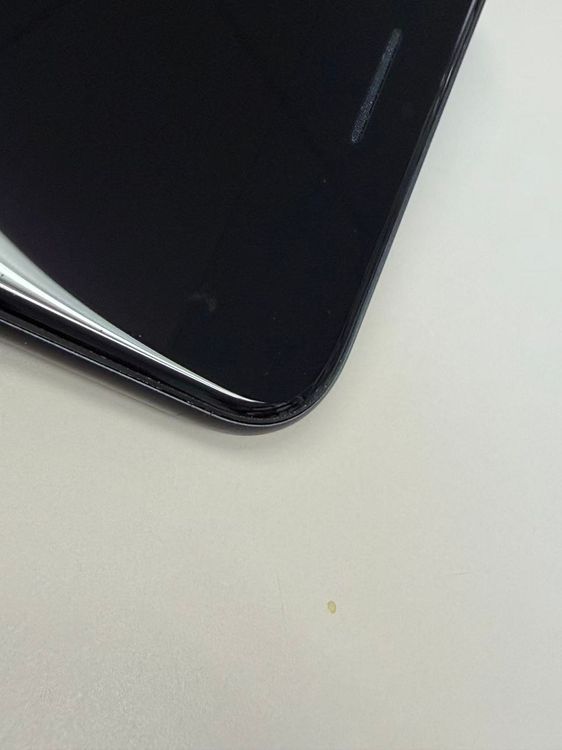 �ڥ�Х���BOX�� ������ ����89%SIM�ե꡼ iPhone SE(��2����) 128GB