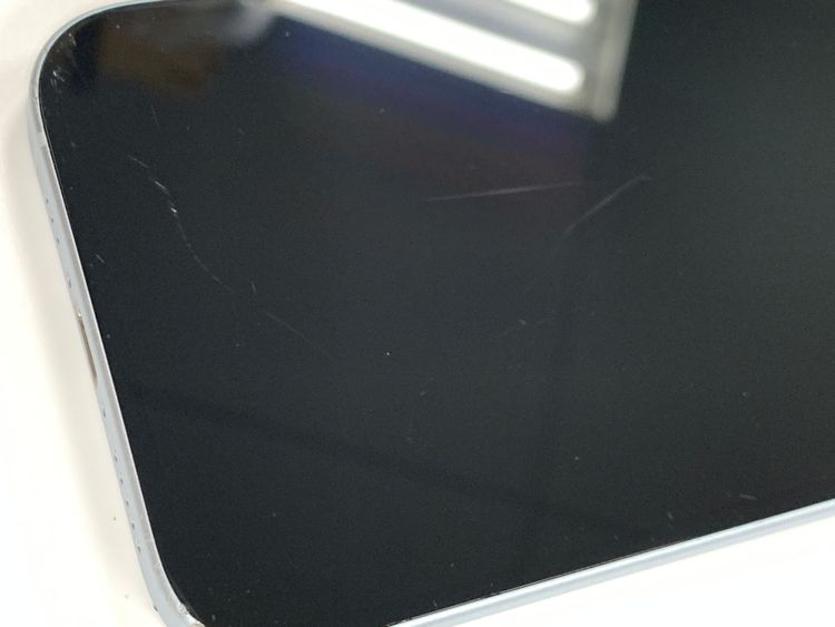 ڥХBOX96%SIMե꡼ iPhone15 128GB ֥롼