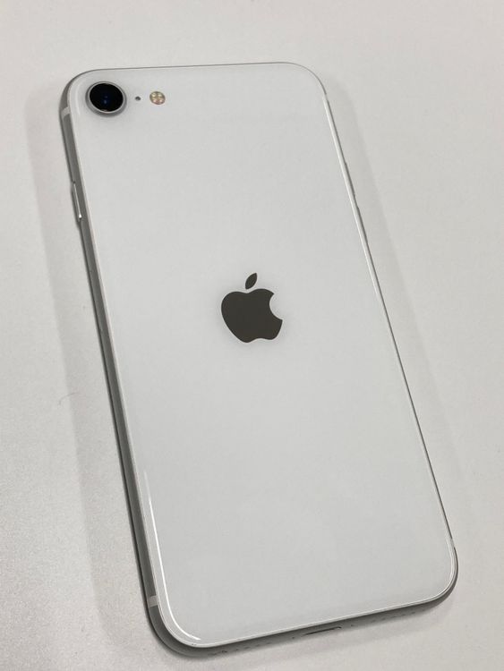 �ڥ�Х���BOX������90%SIM�ե꡼ iPhone SE2 ��2���� 64GB �ۥ磻��