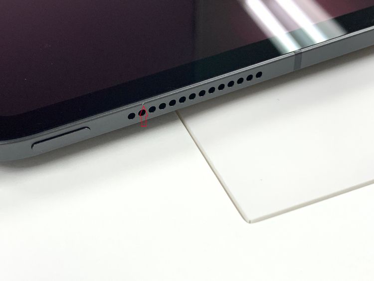 ������ ����100%��SIM�ե꡼ iPad Pro 13 ����� (M4) 256GB �֥�å�