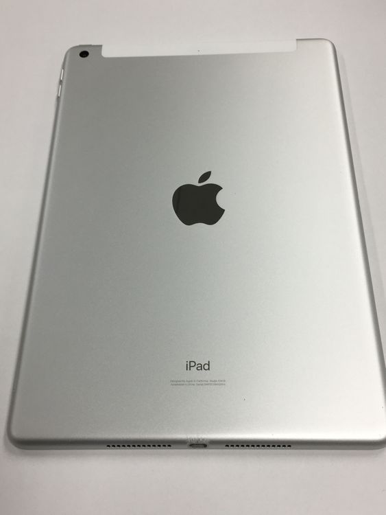 �ڥ�Х���BOX������ ����81�� Apple iPad ��8���� SIM�ե꡼ 32GB ����С�