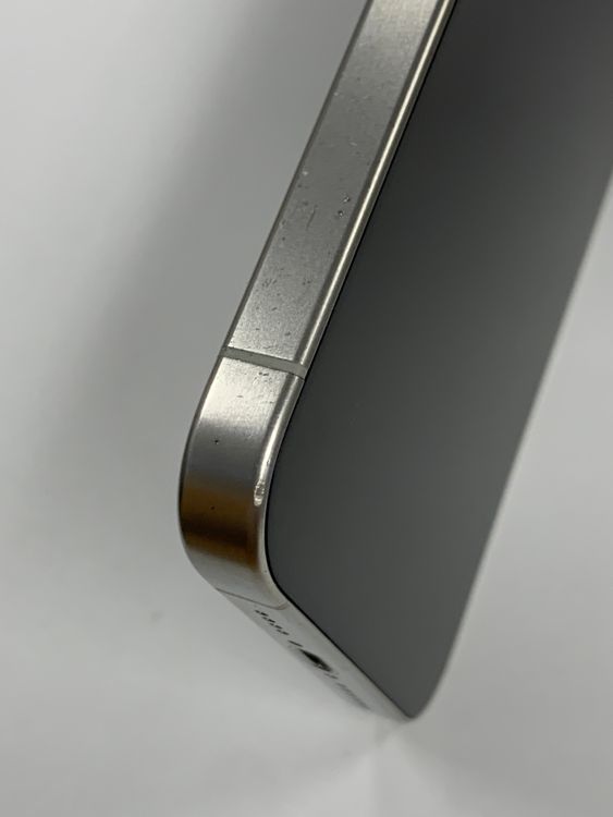 �ڥ�Х���BOX������87%SIM�ե꡼ iPhone15 Pro Max 256GB �ۥ磻��