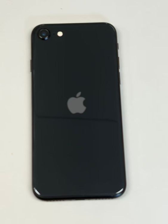 �ڥ�Х���BOX�ۿ���Ʊ���� ����100% au iPhone SE(��2����) 64GB
