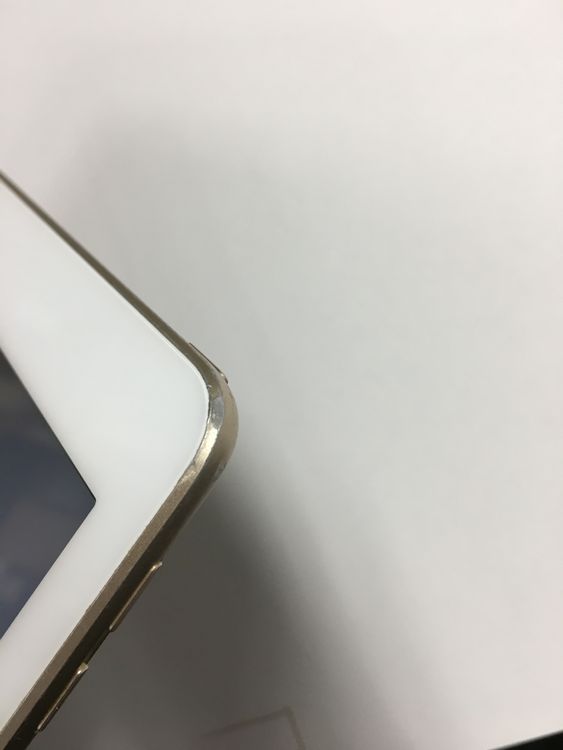 �ڥ�Х���BOX������87�� Apple iPad ��5���� WiFi��ǥ� 128GB �������