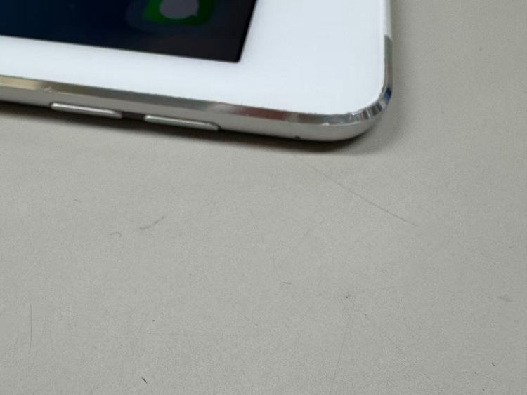 ư�������ʡ�����softbank  iPad Air (��2����) 64GB������С�