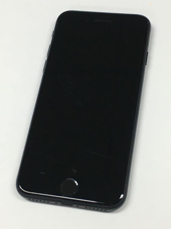 �ڥ�Х���BOX������94�� iPhone SE3 ��3���� 64GB SIM�ե꡼ �ߥåɥʥ���