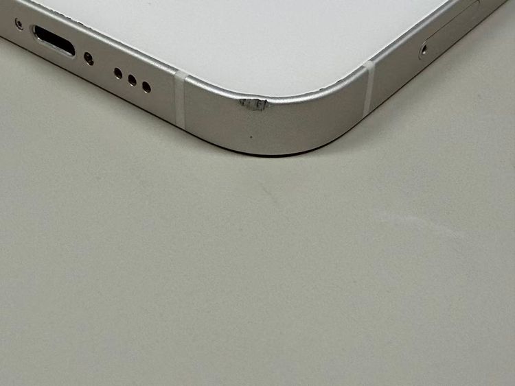 ���� ����81% SIM�ե꡼ iPhone12 64GB���ۥ磻��