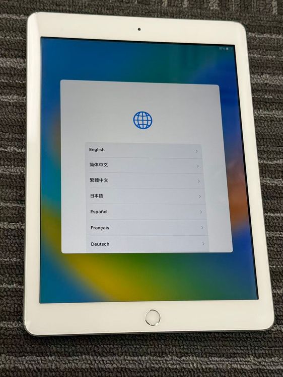 �ڥ�Х���BOX�� ����83�� iPad ��5���� 32GB ����С�