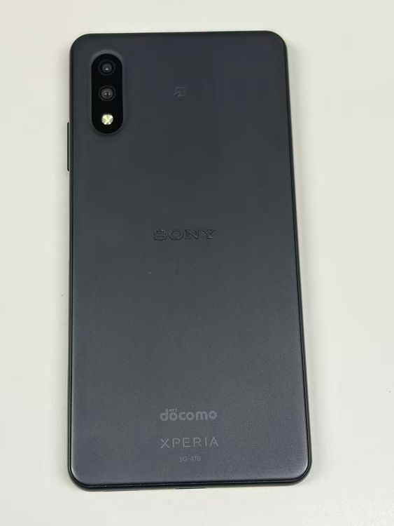 �ڥ�Х���BOX�� SIM���å������ docomo Xperia SO-41B �֥�å�